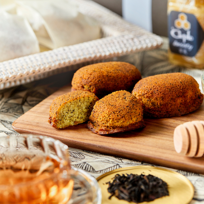 【クリスマス限定】〈12月17日〜19日頃お届け分〉生はちみつと紅茶のマドレーヌ