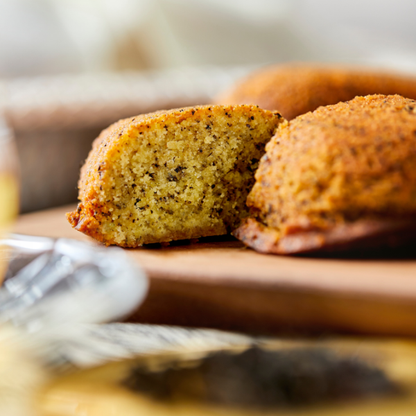 【クリスマス限定】〈12月17日〜19日頃お届け分〉生はちみつと紅茶のマドレーヌ